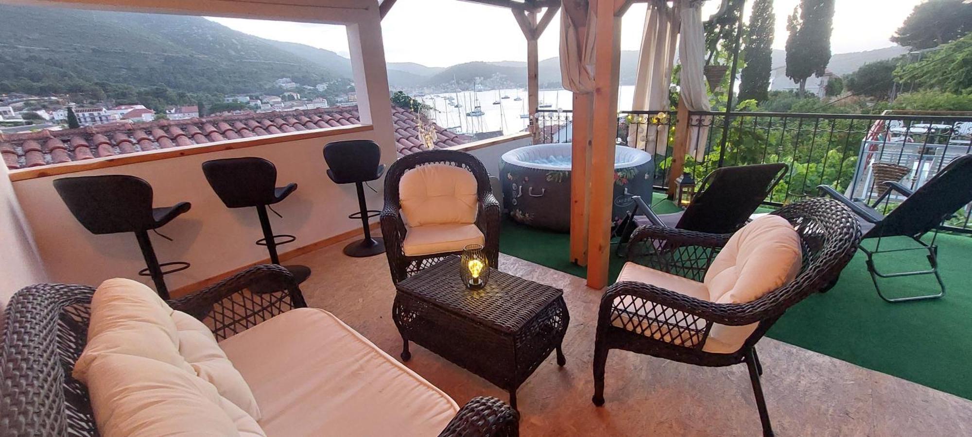 شقة Panoramic View With Jacuzzi فيس المظهر الخارجي الصورة